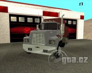 Mack R 600 Dump Truck